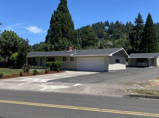 3755 E Amazon Dr, Eugene, OR