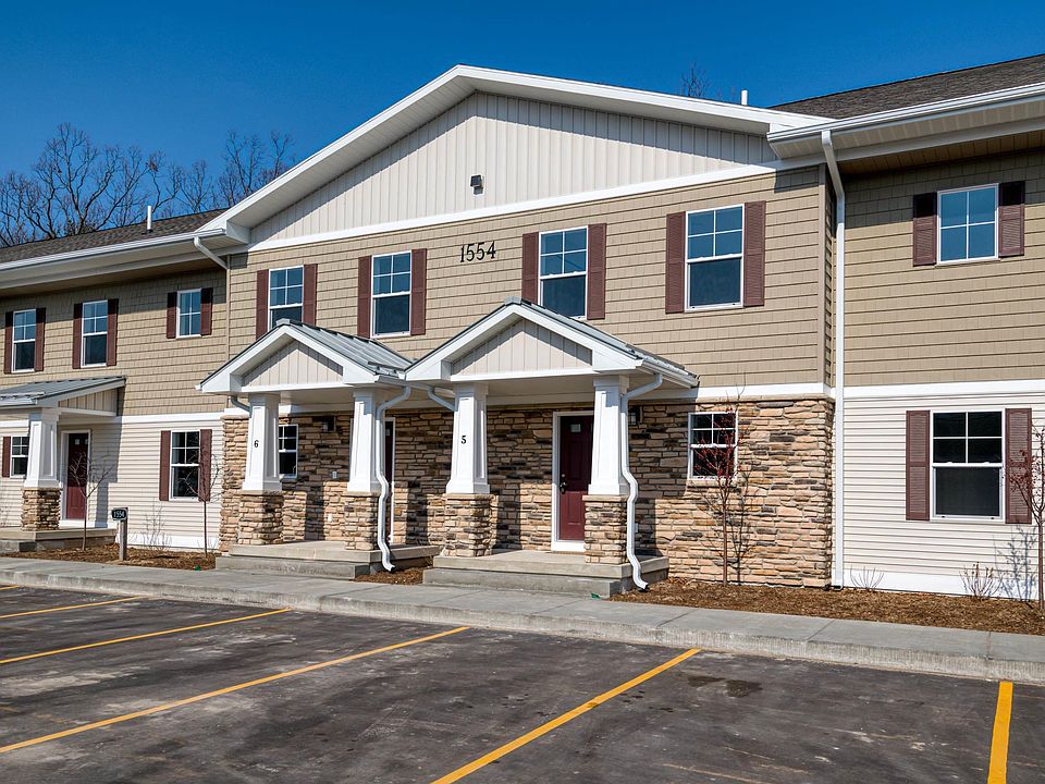 1st image of 1554 Simsbury St #5