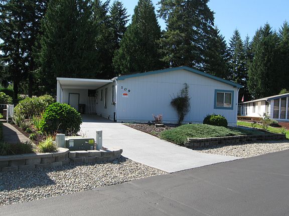 2nd image of 3700 14th Ave SE Unit 109
