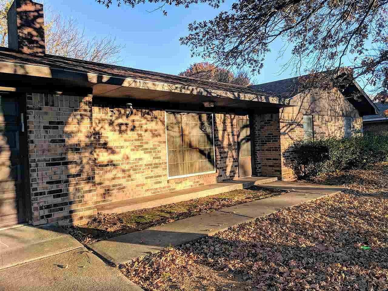 1103 Magnolia St, Waurika, OK 73573 Zillow