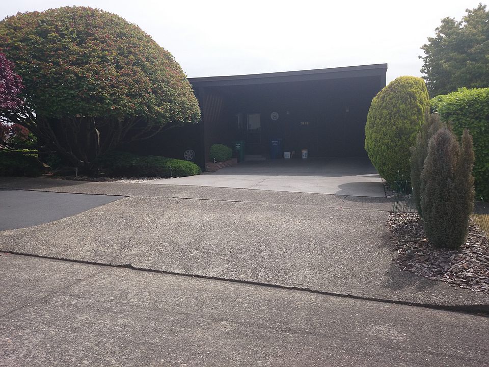 2nd image of 3715 W Dravus St
