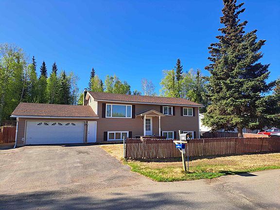 2nd image of 2068 Bridgewater Dr