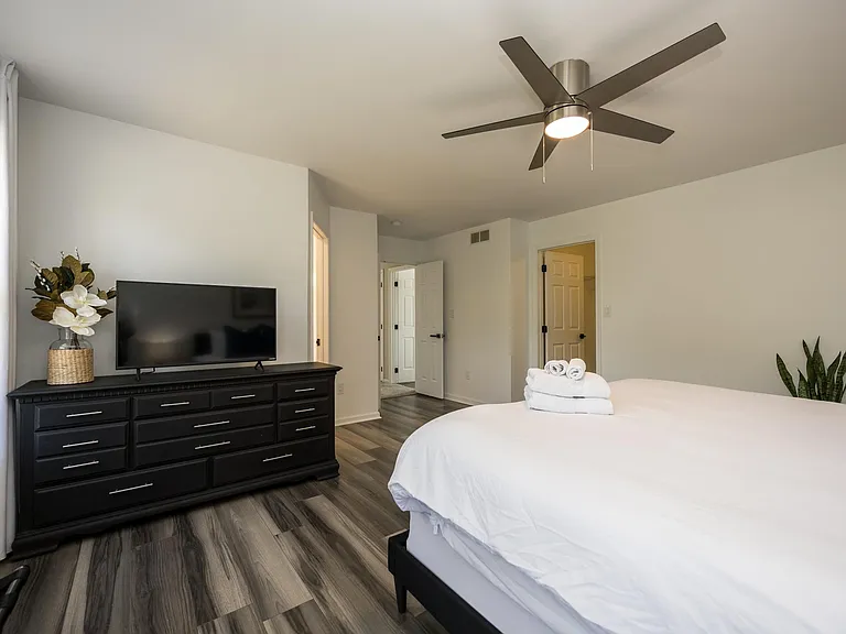 Emerald Ridge Dr — Photo 30