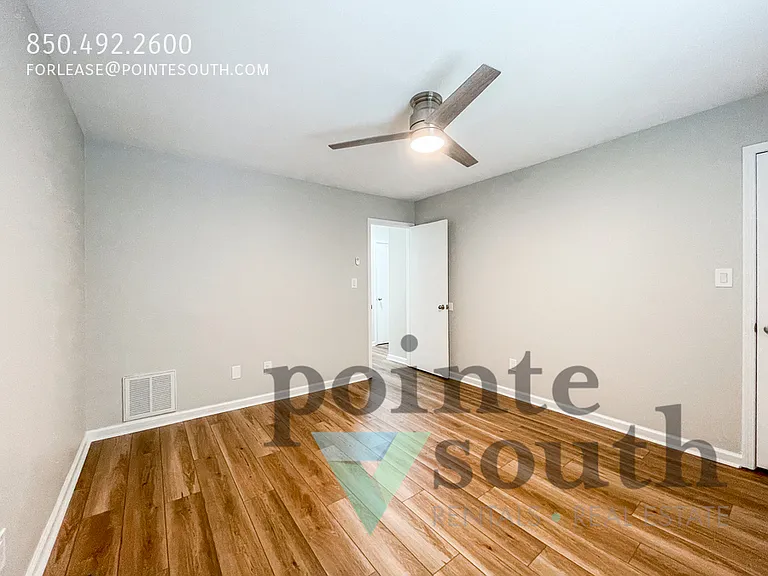 2106 Schwab Ct #B — Photo 11