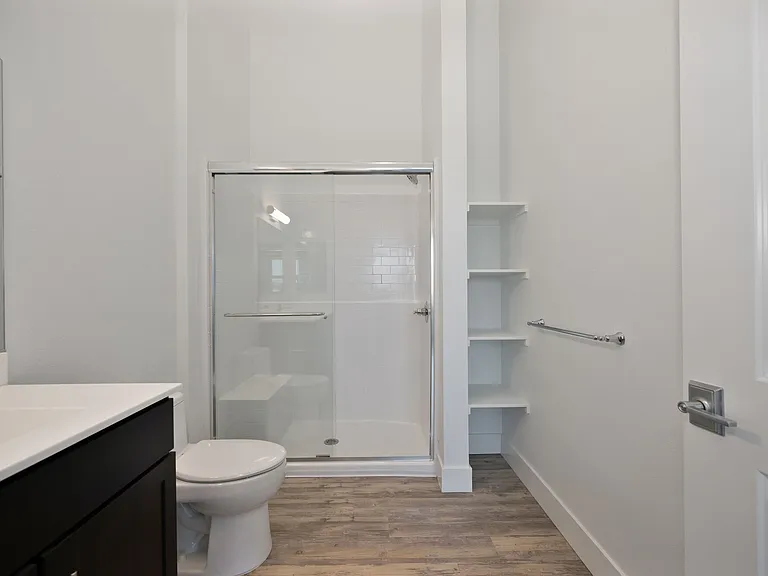 Vela Apartments — Photo 113