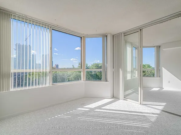 5444 Yonge St #506A, Toronto, ON M2N 6J4