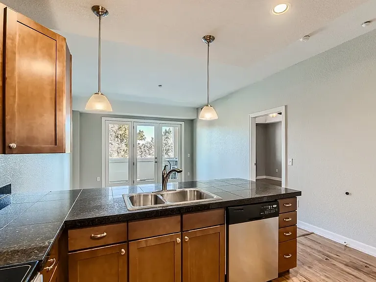 2200 S University Blvd #509 — Photo 9