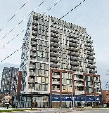 2088 James St Photo 1
