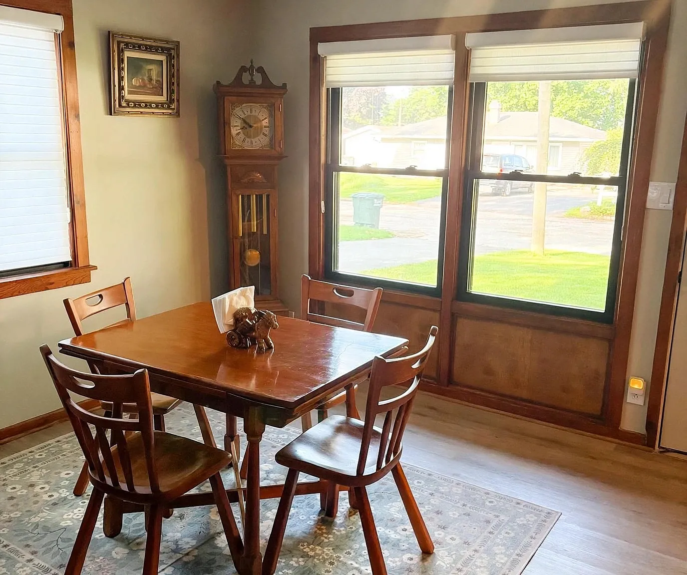 3 bed, 1.5 bath, 1127 sqft, $1,950 — Photo 3