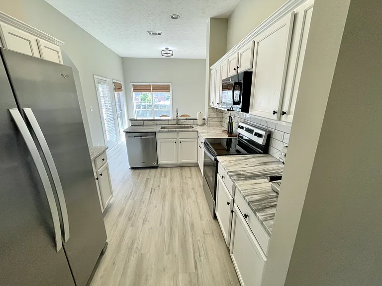 2495 Chancellor Ridge Rd — Photo 7