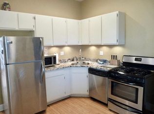 2151 N Campbell Ave #C, Chicago, IL 60647