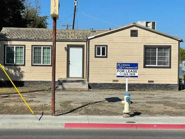 1348 Clovis Ave, Clovis, CA 93612