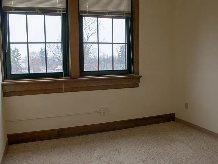 East High Apartments — Photo 44