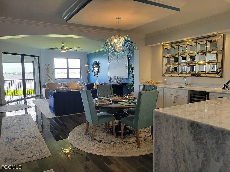11620 Court Of Palms Dr #403 — Photo 8