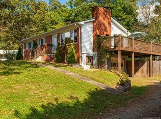 13 Douglas Rd, Asheville, NC 28806