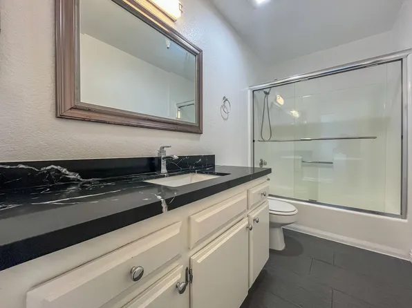 11431 Cedar Avenue, 11431 Cedar Ave #F, Hawthorne, CA 90250