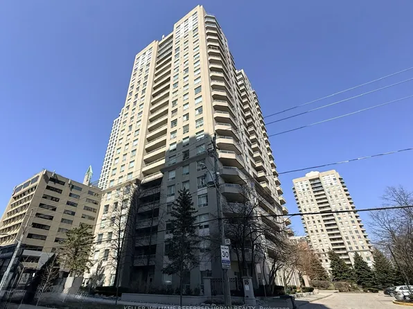 18 Hillcrest Ave, Toronto, ON