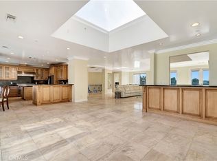 5250 Calatrana Dr, Woodland Hills, CA 91364