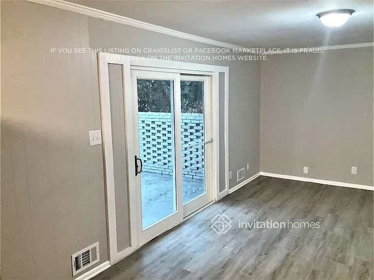 2813 Battlecrest Dr — Photo 6