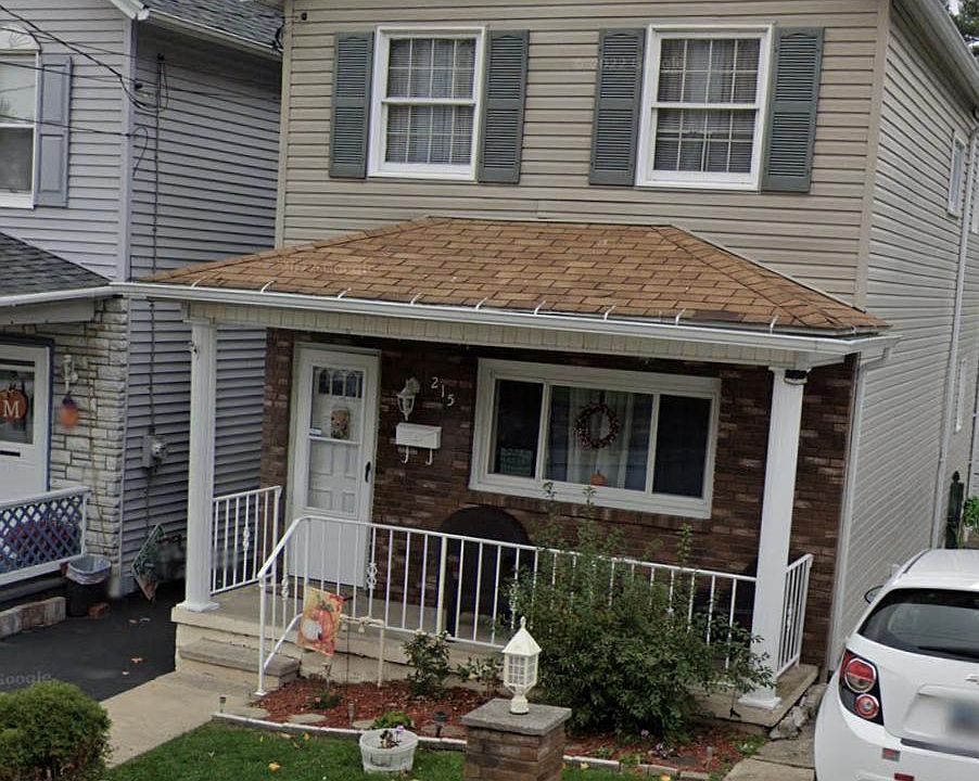1st image of 215 N Van Buren Ave