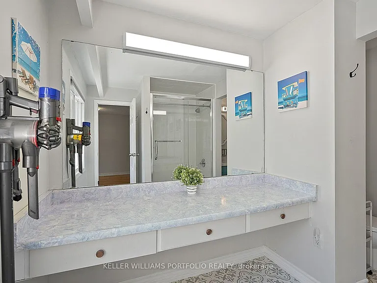 24 Ulysses Pl — Photo 25