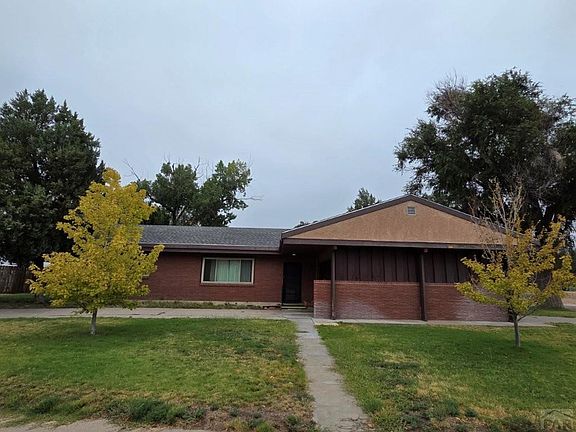 2nd image of 1307 Parkview Ave