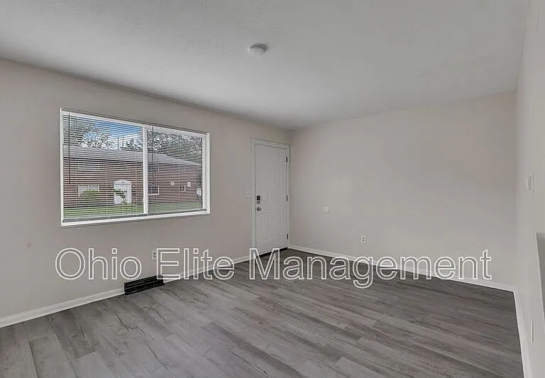 429 Barnett Rd #A — Photo 9