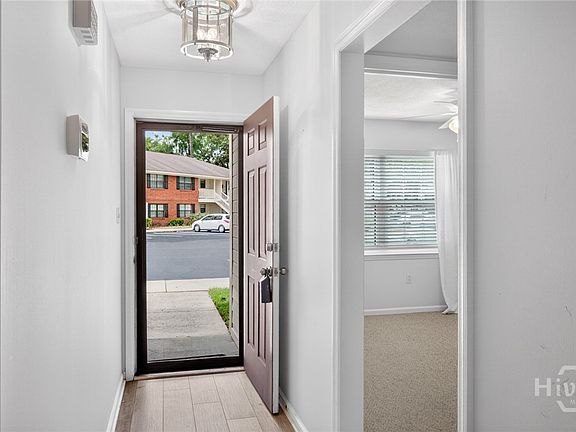 5th image of 73 Colony Park Drive