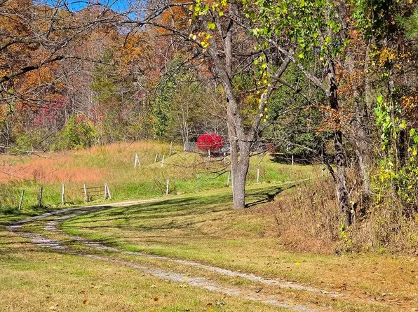 173&130 Edwards Cove Road, Bryson City, NC 28713
