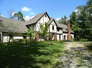 1820 W Powell Rd, Powell, OH 43065