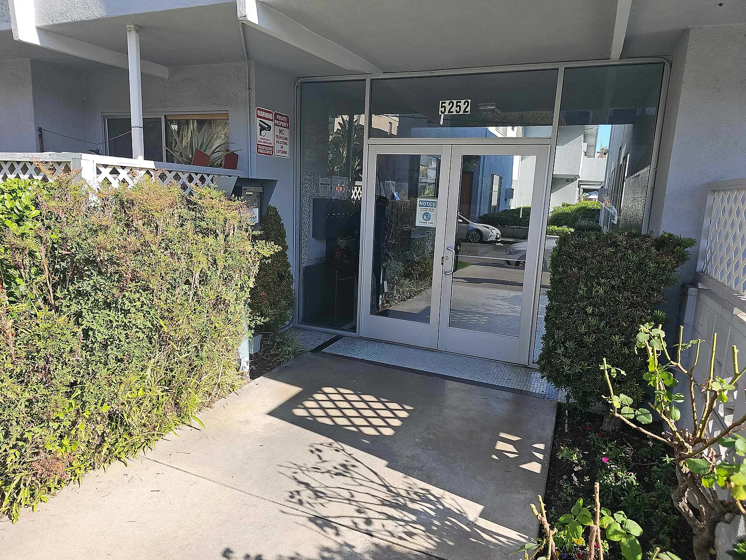 1 bed, $2,095 — Photo 3