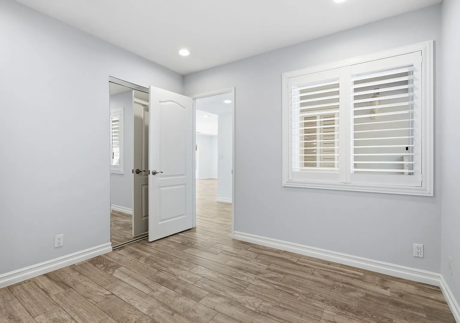 Beautiful Fountain Valley home - Won't last long! — Photo 3