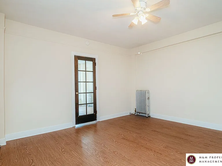 817 Oak Park — Photo 6