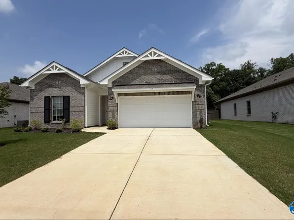 214 Waylan Ridge Ln, Madison, AL 35757