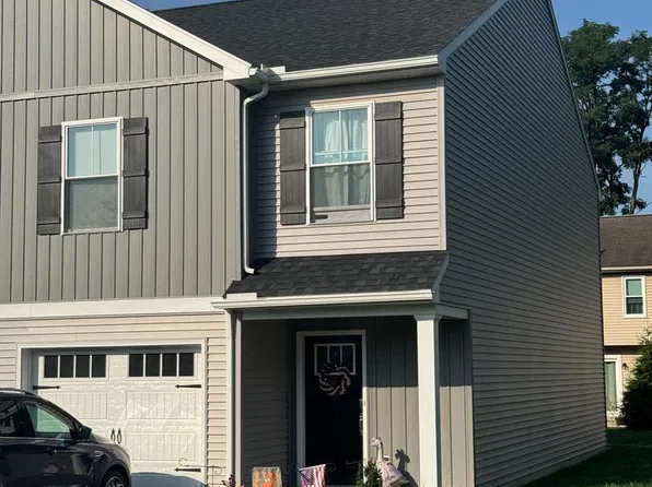 70 Diller Ave #6, New Holland, PA 17557