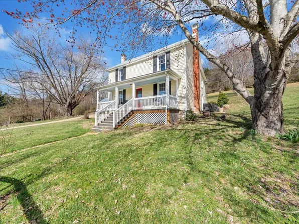 563 Mount Atlas Rd, Lexington, VA 24450