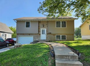 1809 Lincoln St, Hannibal, MO 63401