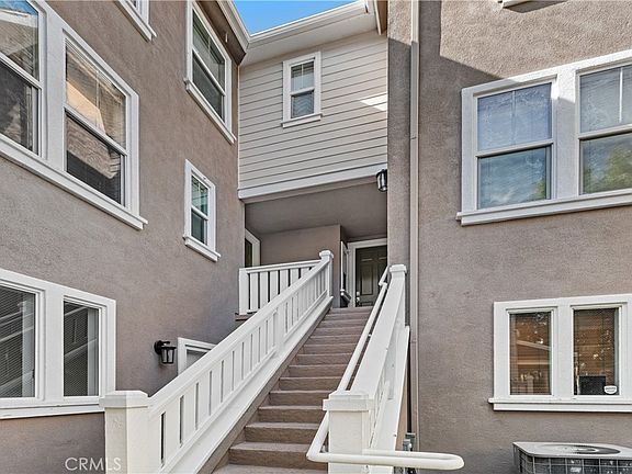 3rd image of 24 Valmont Way