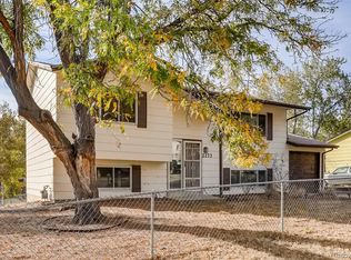 2273 Eagle St, Aurora, CO 80011