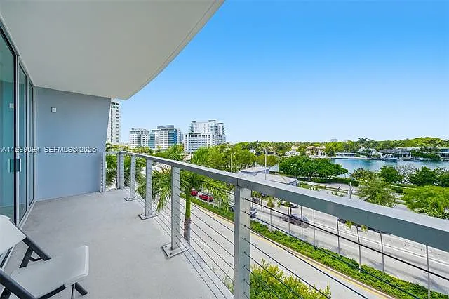 6305 Indian Creek Dr #5D — Photo 29