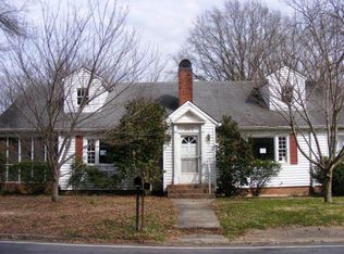 307 Valley Dr, Dalton, GA 30720