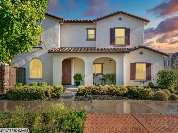1065 Swarthmore Ct, Dixon, CA 95620