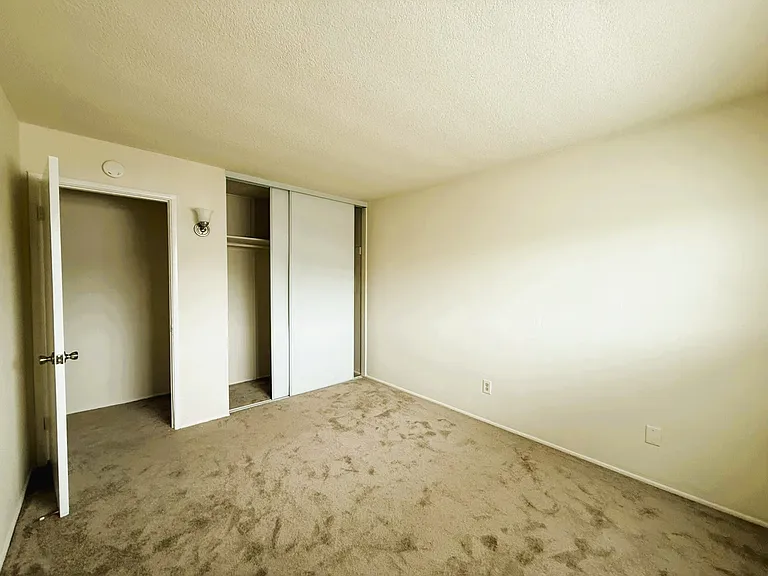 2144 30th St #2 — Photo 10