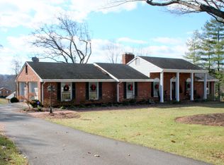 115 Woodcreek Rd, Bedford, VA 24523