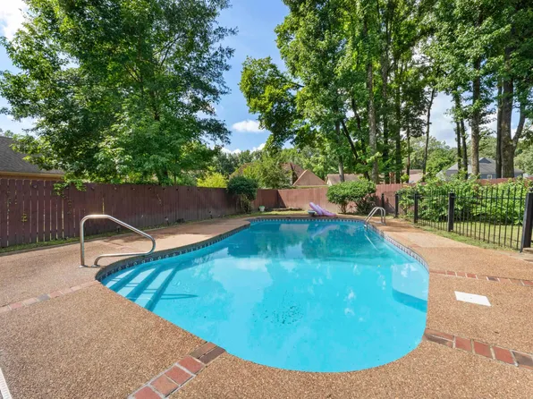 6683 Kirby Oaks Ln, Memphis, TN 38119