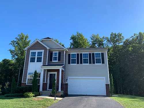89 Charter Gate Dr Photo 1
