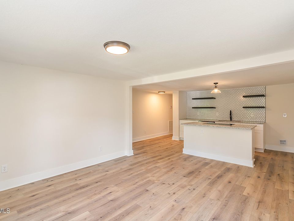 3317 Midway St, Knoxville, TN 37921 Zillow