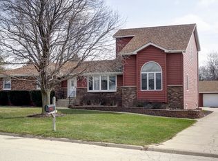 16249 S George Ct, Plainfield, IL