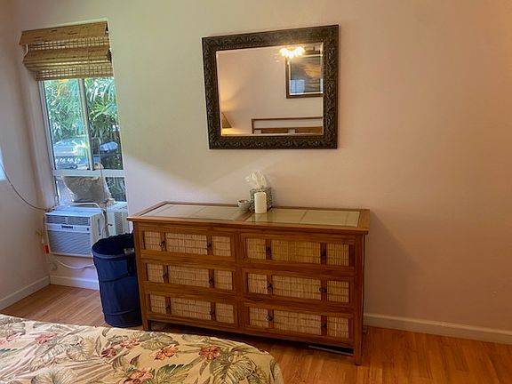 3rd image of 75-6081 Alii Dr APT T105