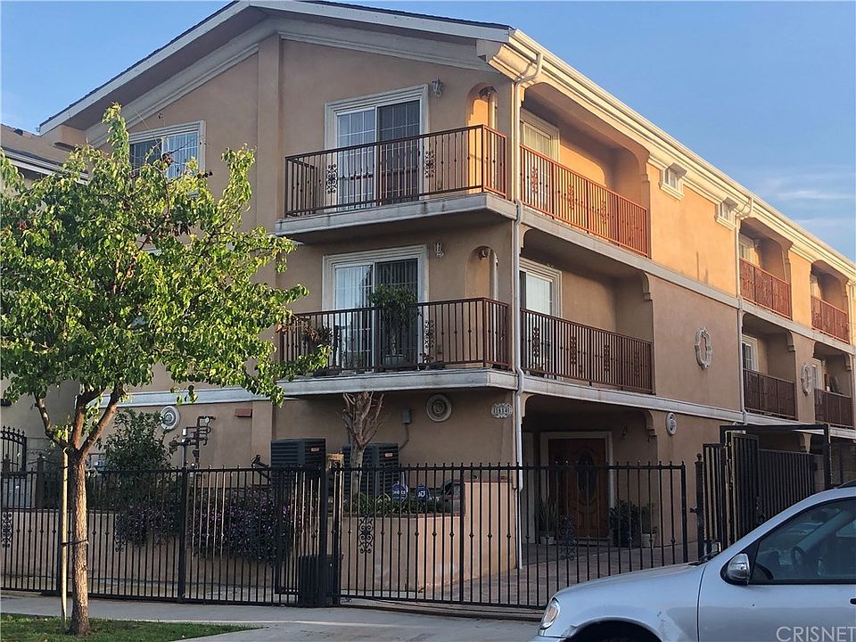 1st image of 1614 W 207th St Unit 2